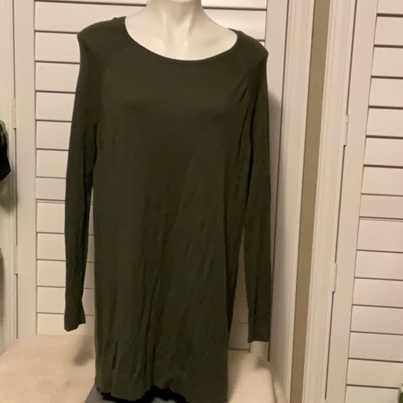 Mossimo Supply Co. Sweaters - Mossimo Supply Co Green Crew Neck Long Sleeve Sweater